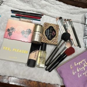 NWOT Makeup